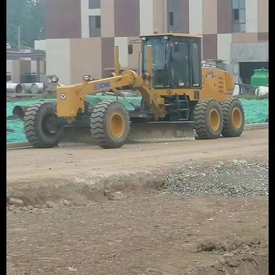 平地機(jī)出租 輪胎式道路施工車輛租賃全解析